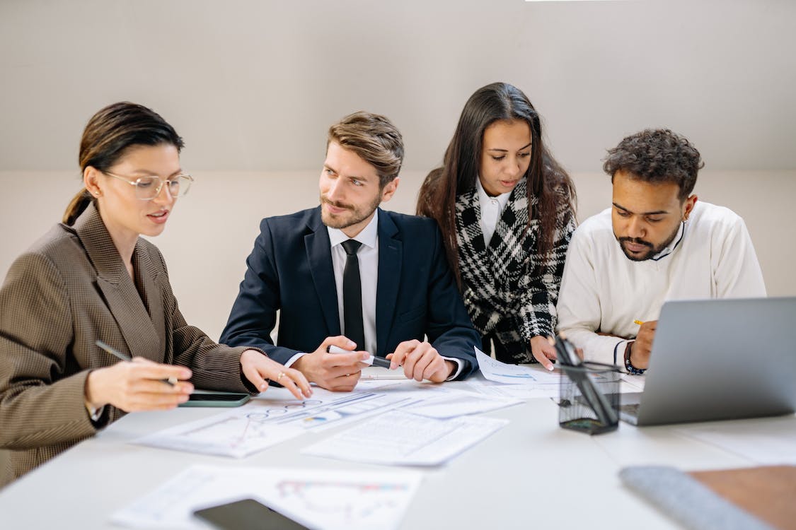 O03_17: Incorrect Tax Codes